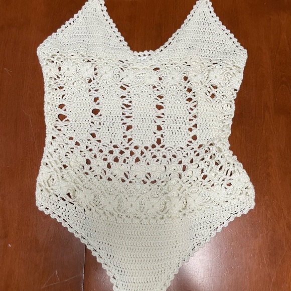 CROCHET ONE PIECE - Picture 3 of 4